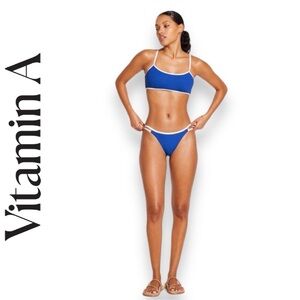 Vitamin A swimming suit Top Size S NEW